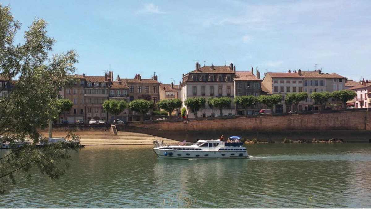 balade en bateau.jpg