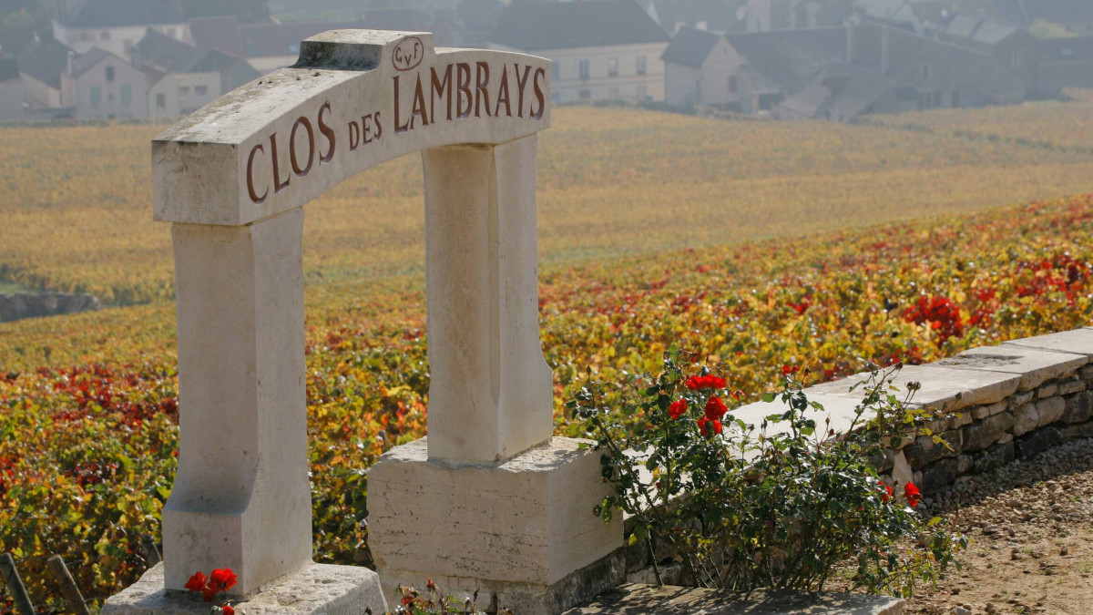 LeClosdesLambrays2.jpg LeClosdesLambrays2.jpg