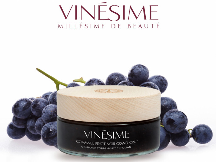 VINESIME-Gommage Pinot Noir-AMBIANCE-SQUARE.jpg