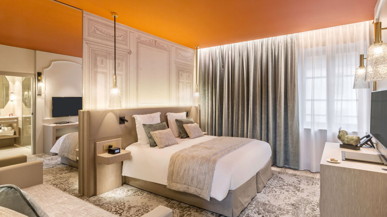 CHAMBRE SUPERIEUR TRIPLE (2).jpg