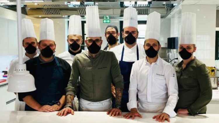 Découvrez l’équipe du restaurant le Cloître