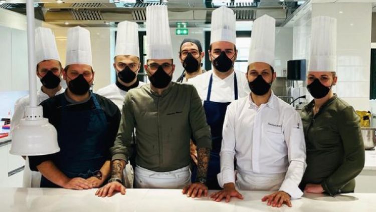 Découvrez l’équipe du restaurant le Cloître